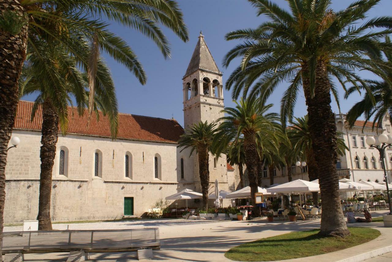 Villa Wiki Trogir Eksteriør billede