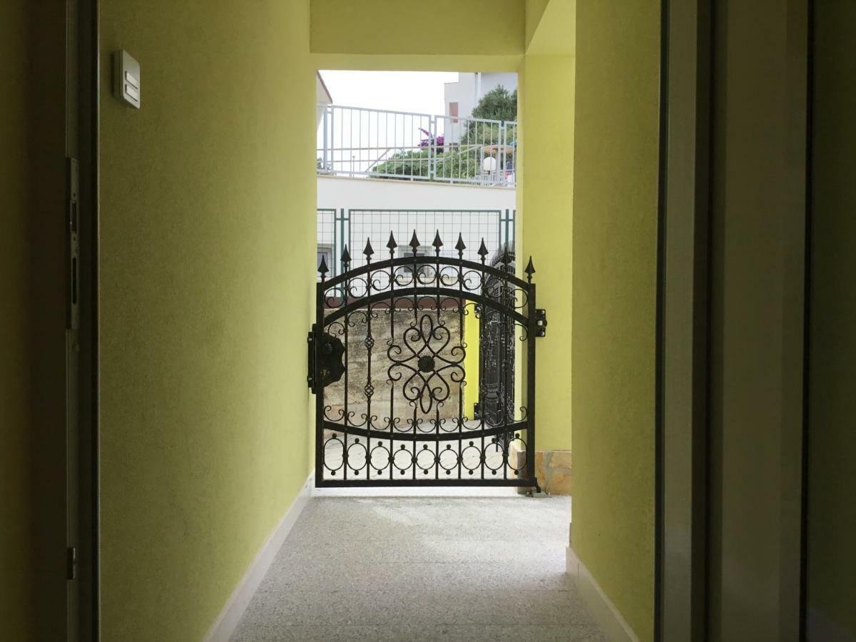 Villa Wiki Trogir Eksteriør billede